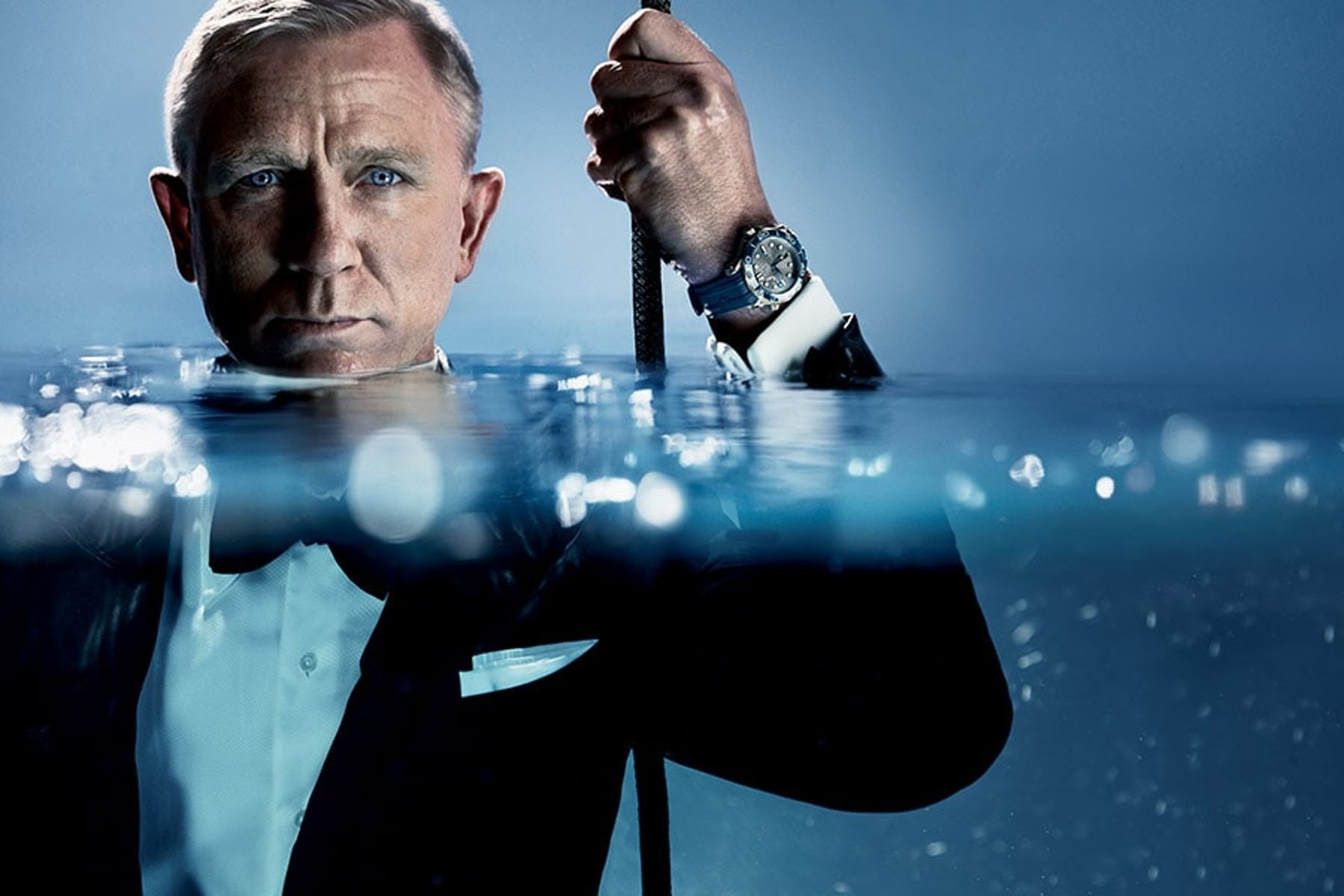 Omega Seamaster Diver Jam Tangannya James Bond