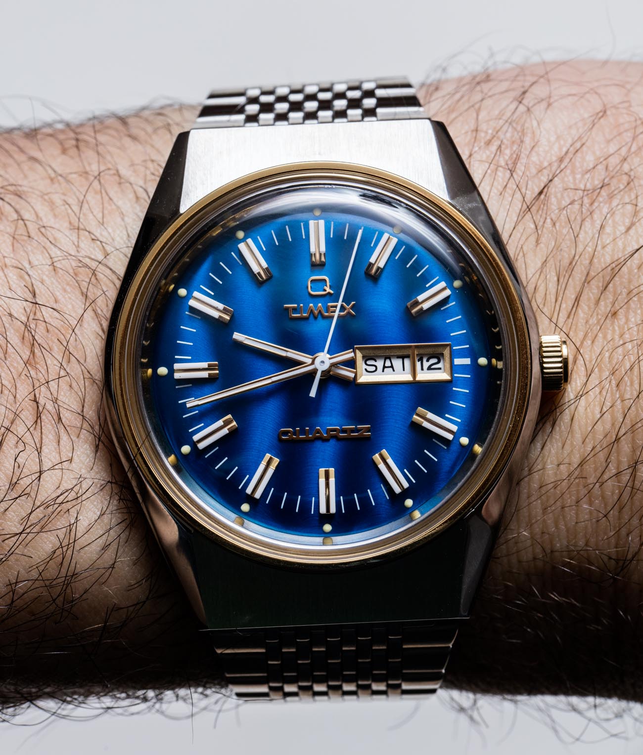 Q Timex Falcon Eye, Vintage Tapi Modern