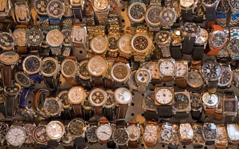 Meski Harga Murah Ini 7 Alasan Hindari Jam Tangan KW