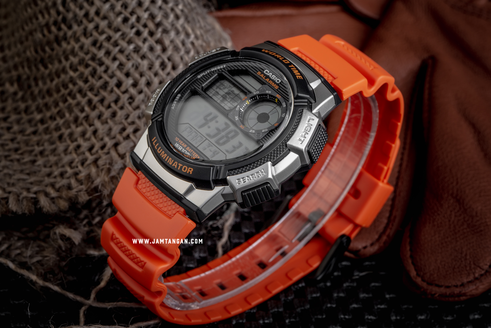 Casio Illuminator Jam Tangan Budget Siap Berpetualang