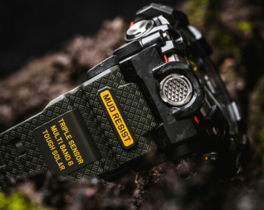Ergonomic strap Casio G-Shock Mudmaster GWG-2000. 