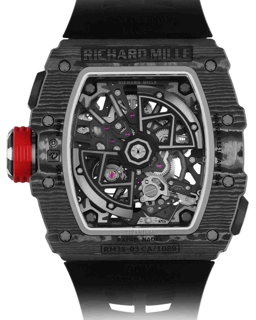 Movement caliber RMAL2 dapat dilihat pada caseback