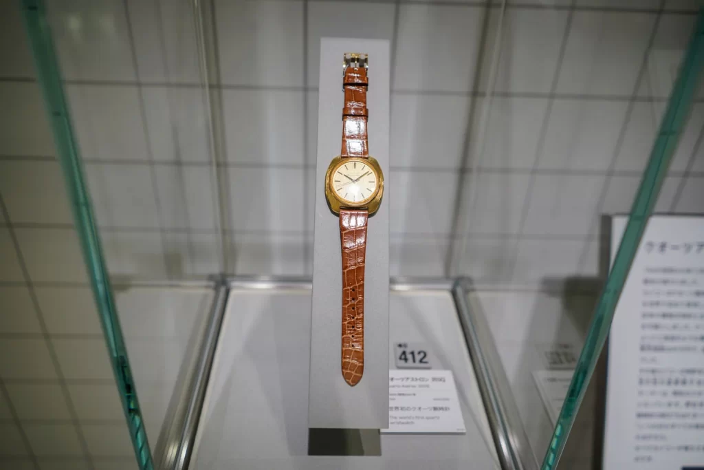 Seiko Quartz Astron 35SQ (1969), jam tangan quartz pertama di dunia.