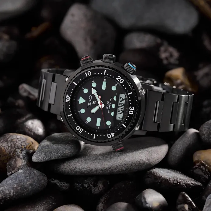 Seiko Prospex SNJ037P1 Commando Arnie Hybrid Divers 40th Anniversary Solar Limited Edition