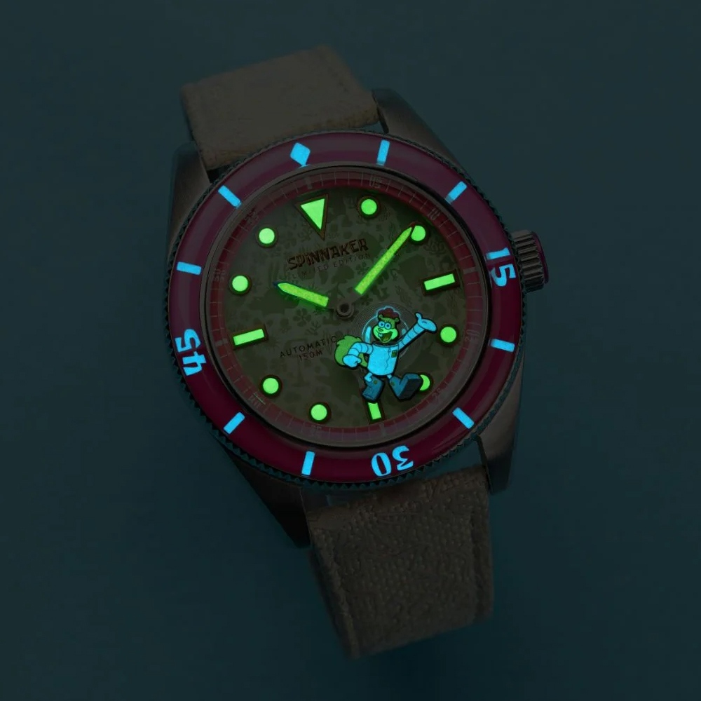 Spinnaker Fleuss Automatic SpongeBob SquarePants Frenemies SP-5160-03 pada kondisi minim cahaya