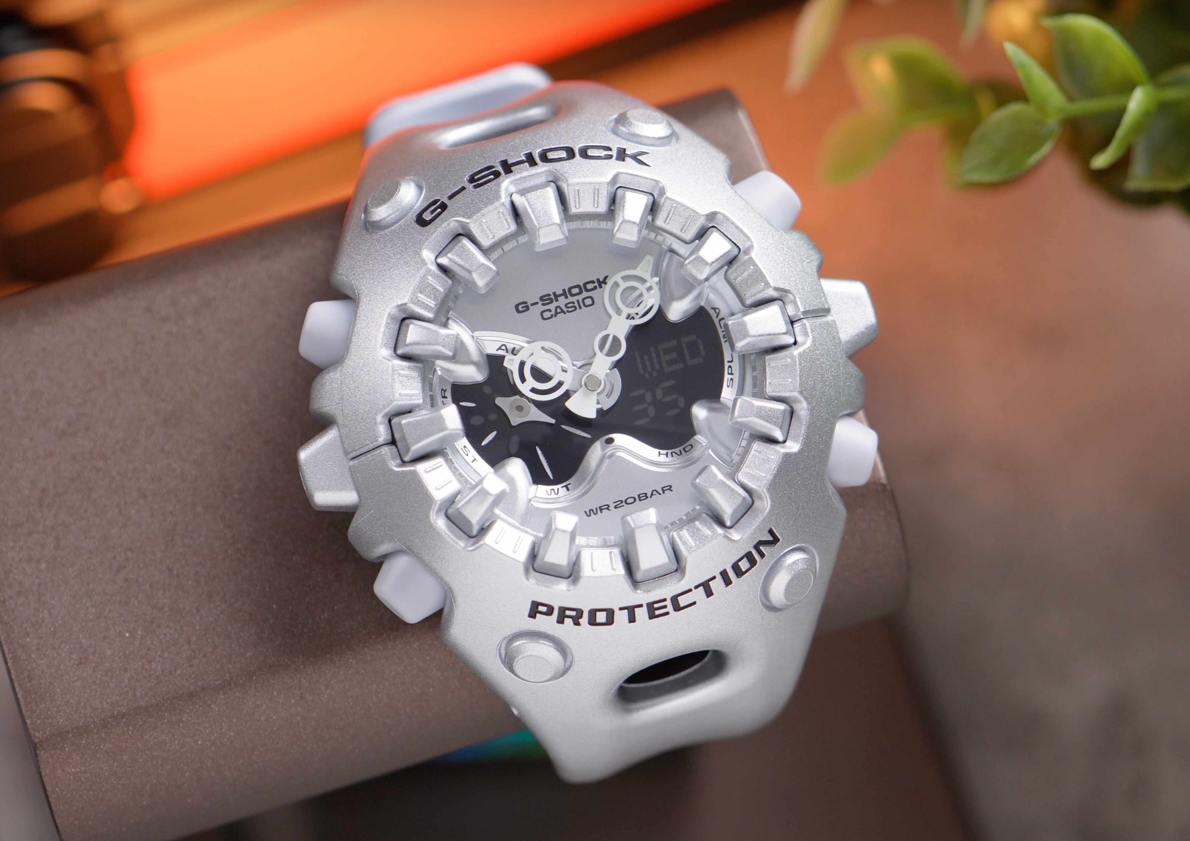 G-Shock GA-V01A-8AJF