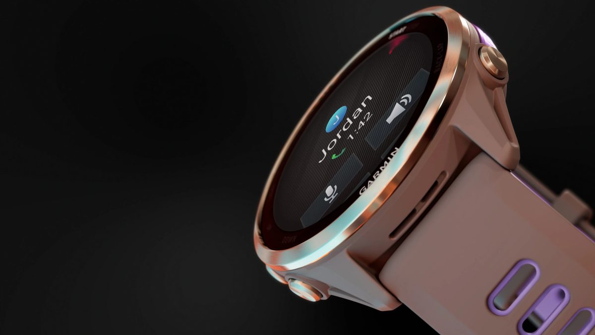 Garmin Forerunner 970 dilengkapi microphone dan speaker