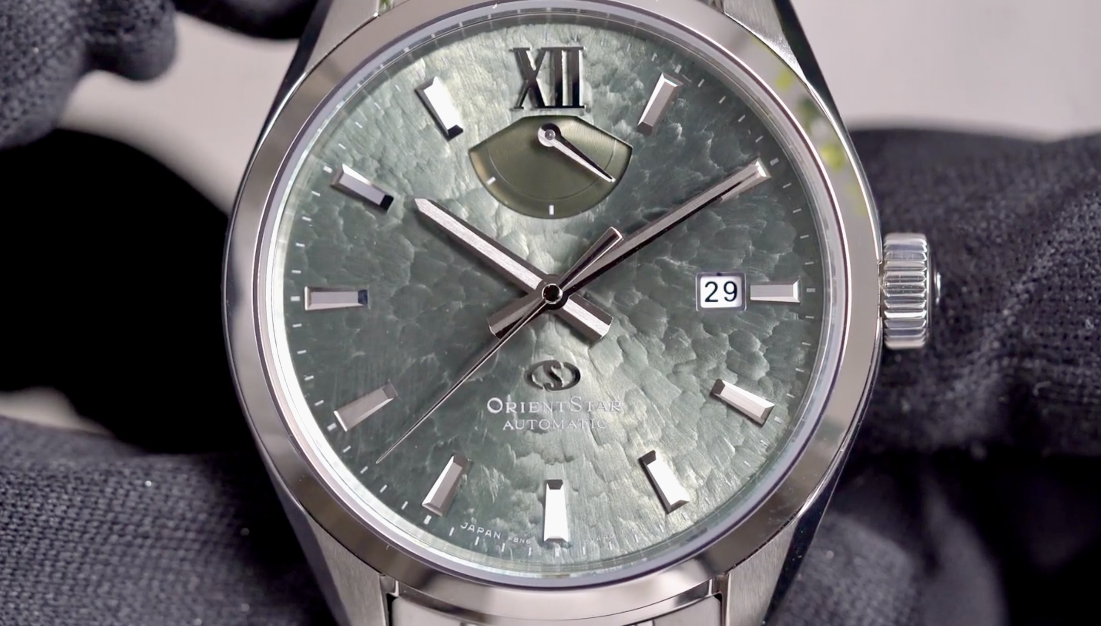 Orient Star M34 F8 Date Perseid Meteor Shower RE-BX0006E (dial hijau)