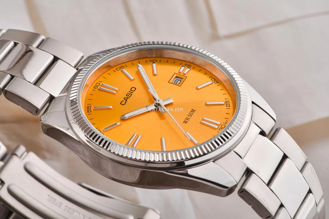 Casio Standard MTP-1302PD-9AVEF